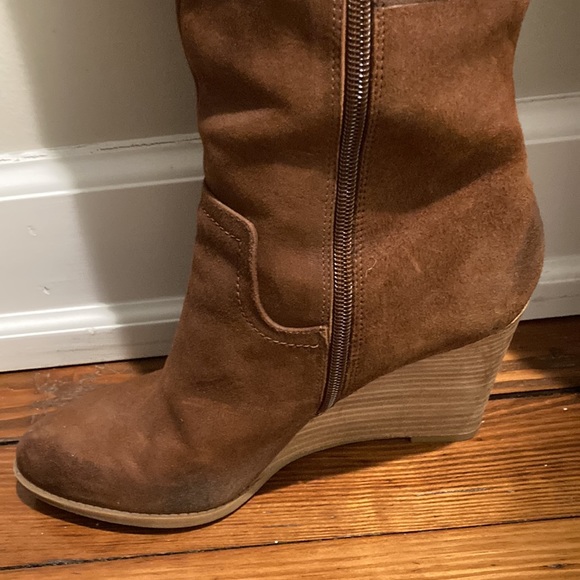 Suede Franco Sarto Wedge Boots - Picture 4 of 8